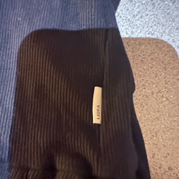 Vouri Black Sleeveless Jumpsuit - Picture 9 of 9